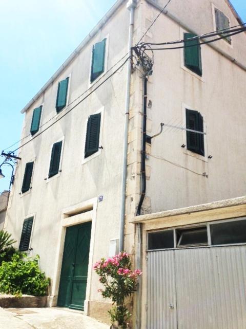 Apartman Gracin Primošten Exterior foto